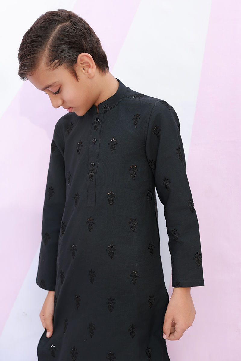 Elio with Fine Embroidery | Ansab Jahangir