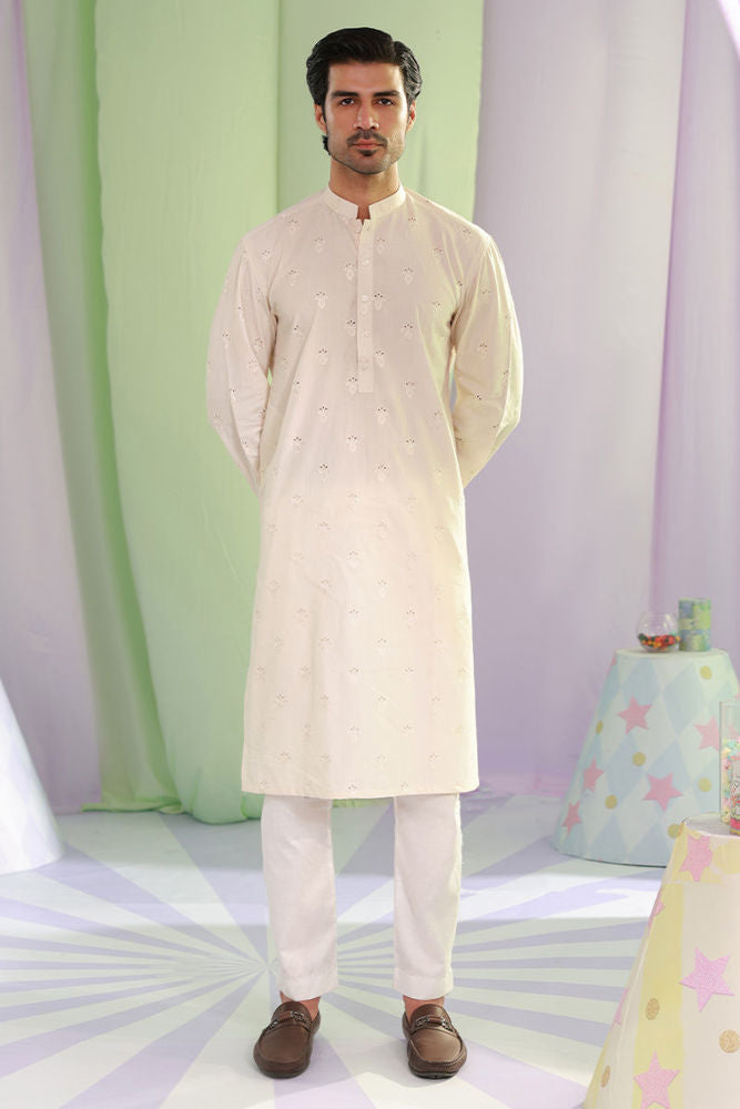 Cyrus with Fine Embroidery | Ansab Jahangir
