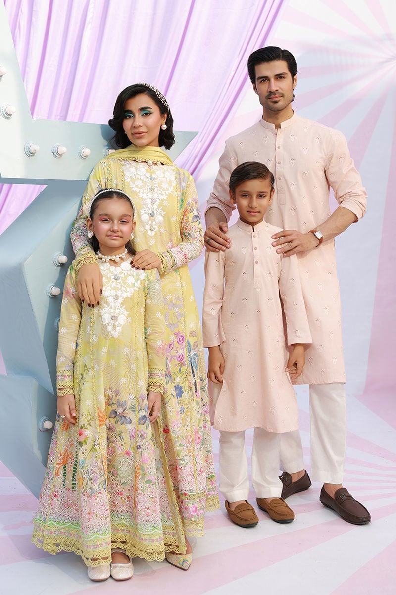 https://www.ansabjahangirstudio.com/images/thumbs/0016982_wonder.jpeg