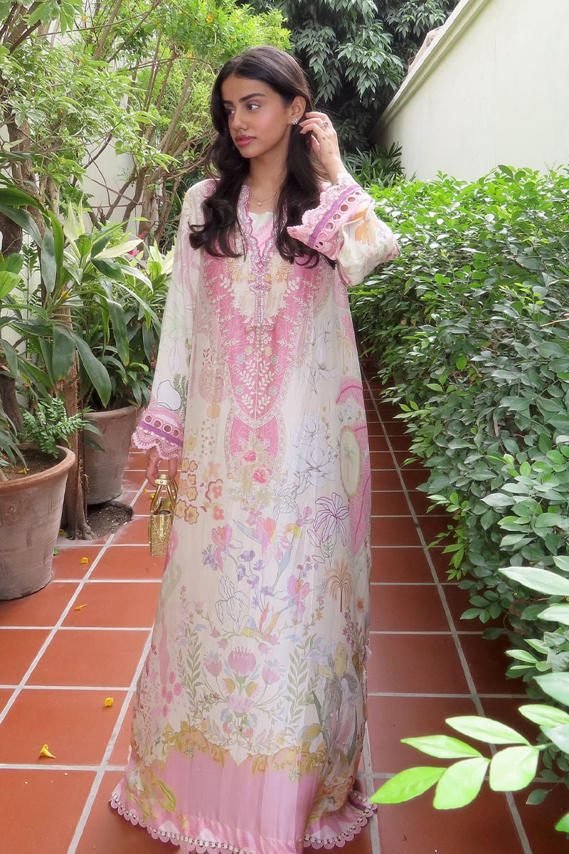 https://www.ansabjahangirstudio.com/images/thumbs/0017152_elowen-kaftan.jpeg