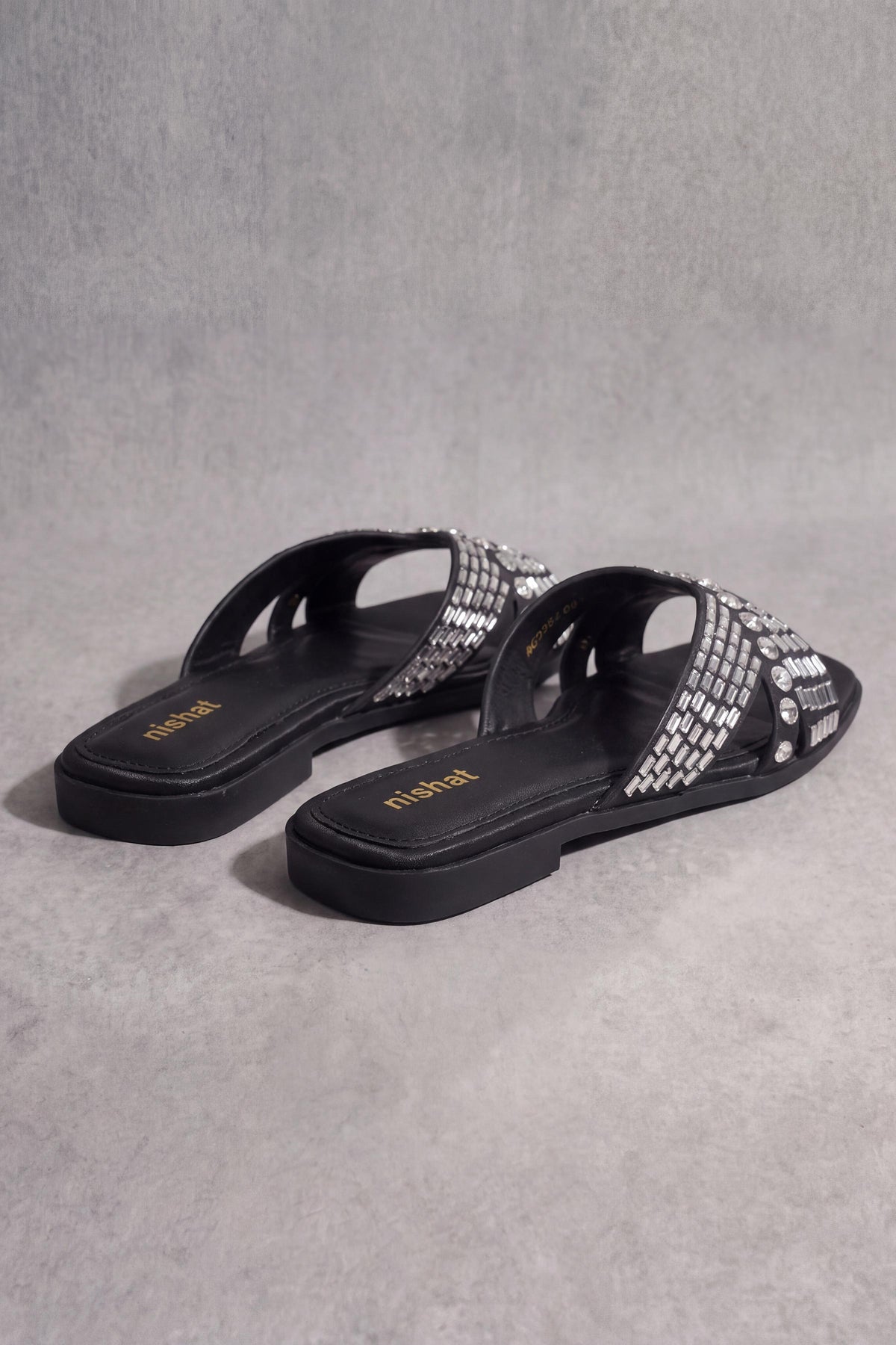 Black Chappal-1717282903