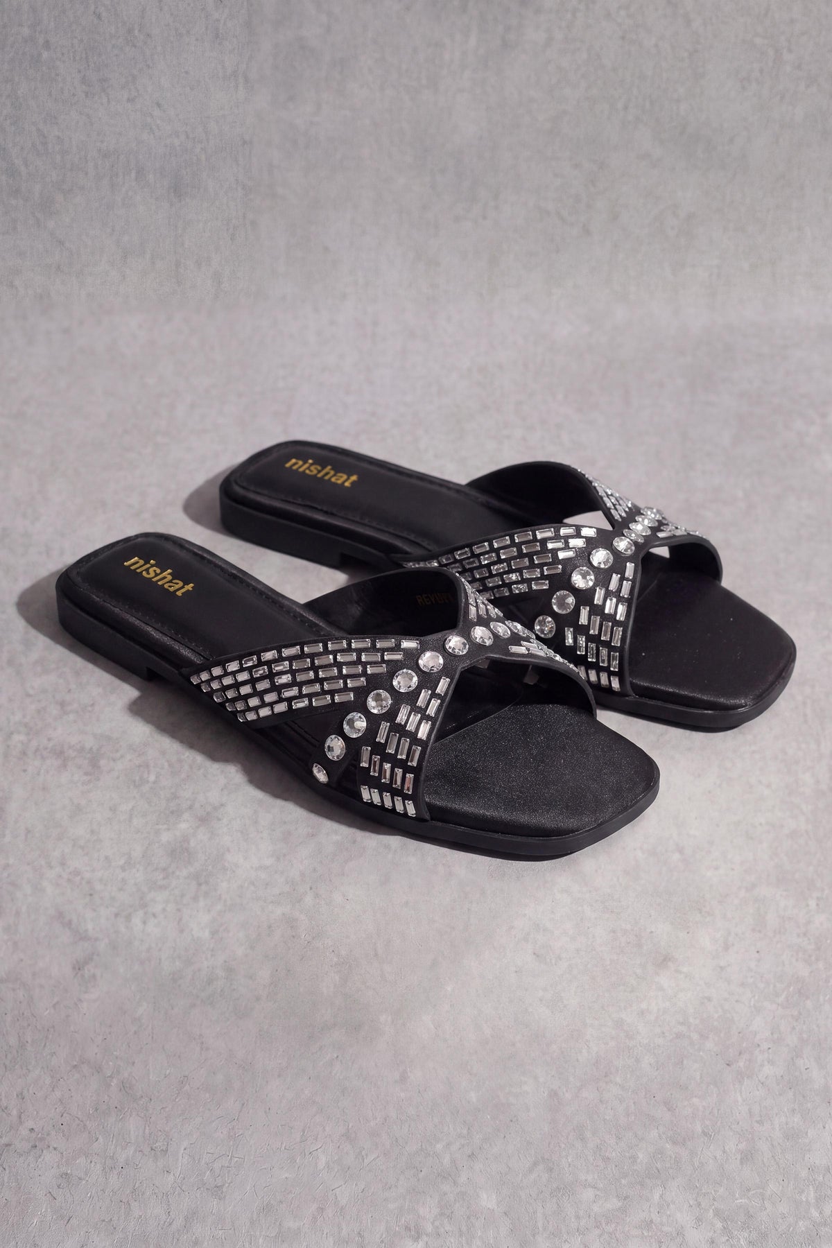 Black Chappal-1717282903