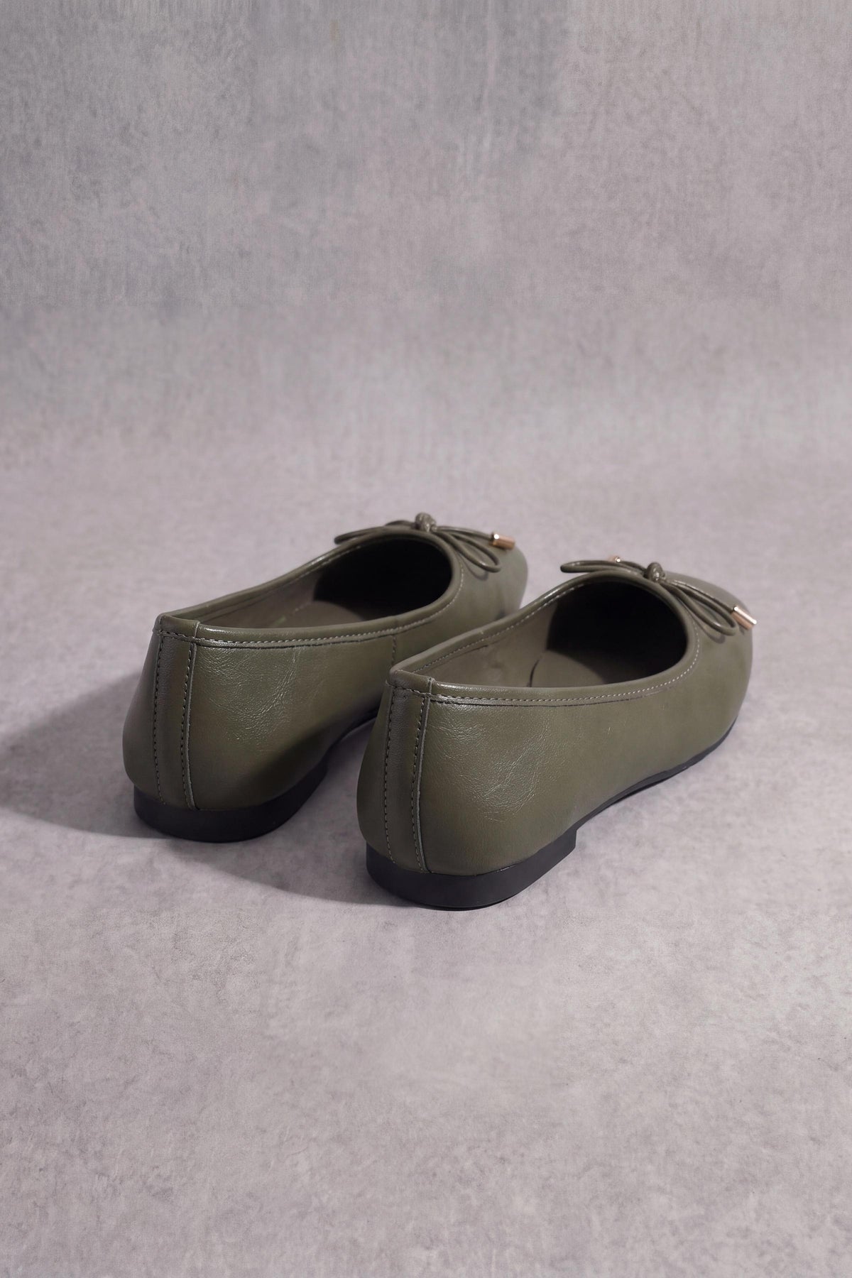 Green Loafers-1717642904