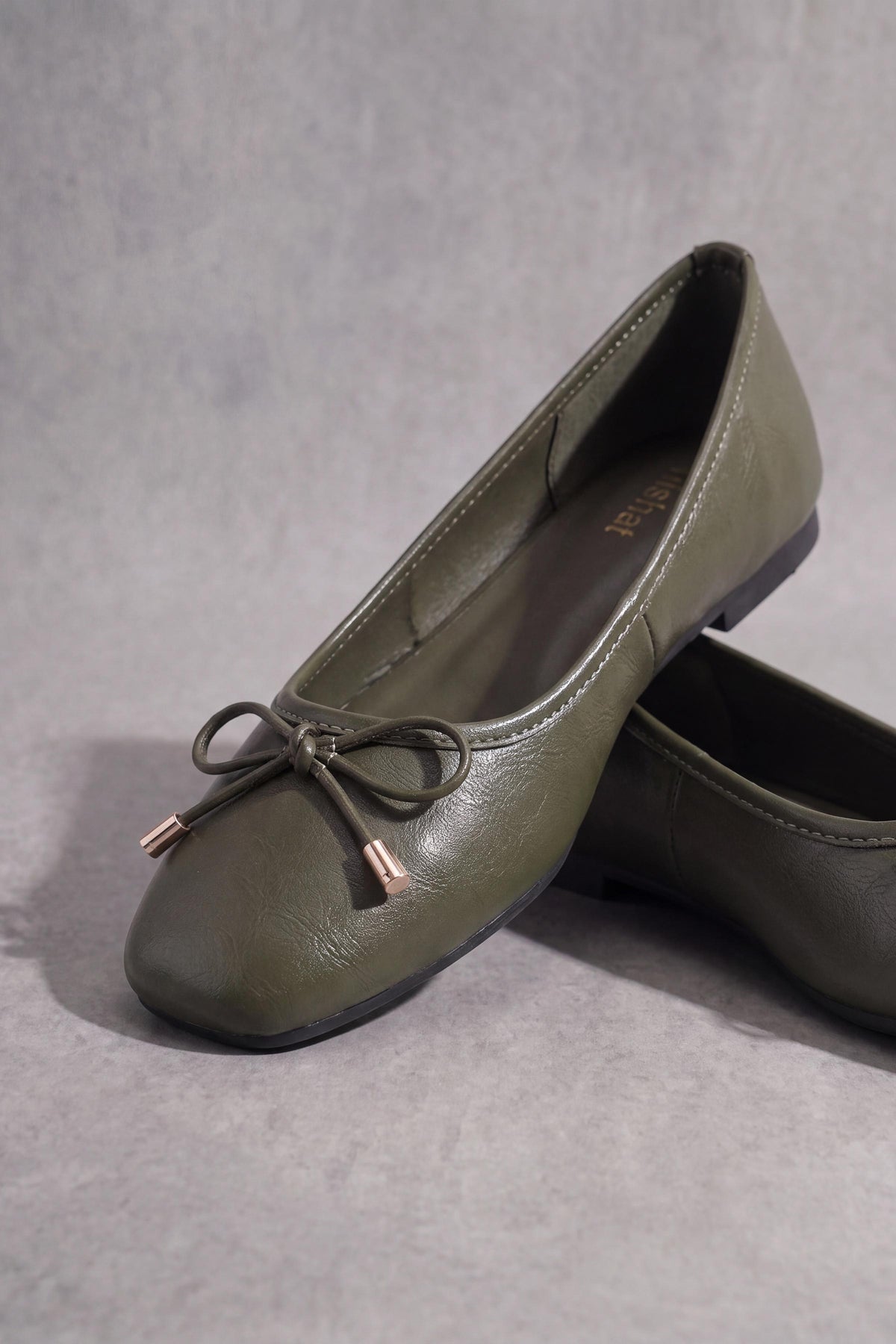 Green Loafers-1717642904
