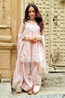Lana with Timeless Appeal | Ansab Jahangir