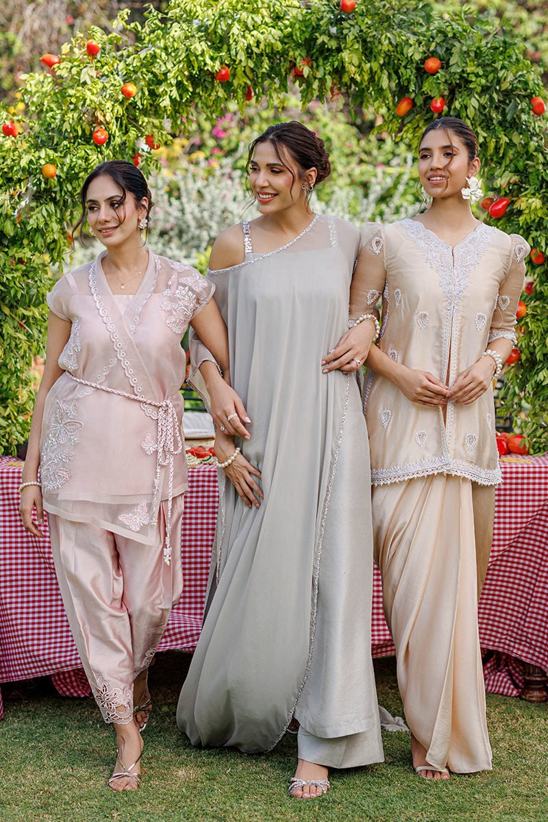 https://www.ansabjahangirstudio.com/images/thumbs/0017734_elva.jpeg