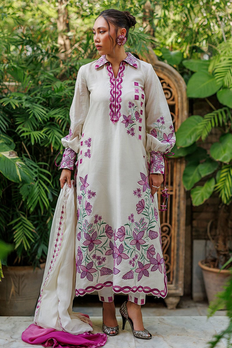 https://www.ansabjahangirstudio.com/images/thumbs/0017758_siena.jpeg