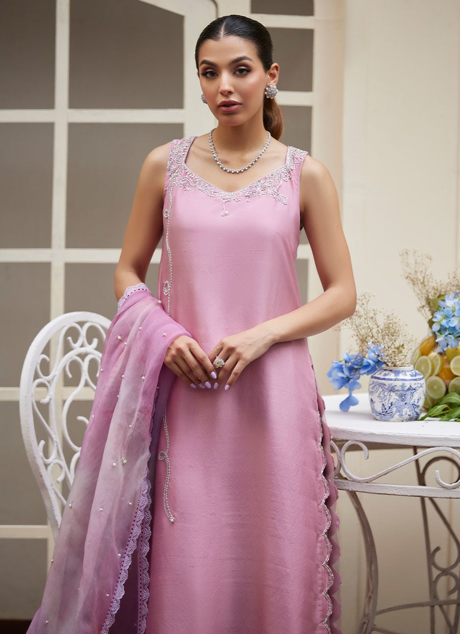 https://www.farahtalibaziz.com.pk/images/thumbs/0018063_ninel-lilac-embellished-raw-silk-shirt-with-printed-organza-dupatta.jpeg