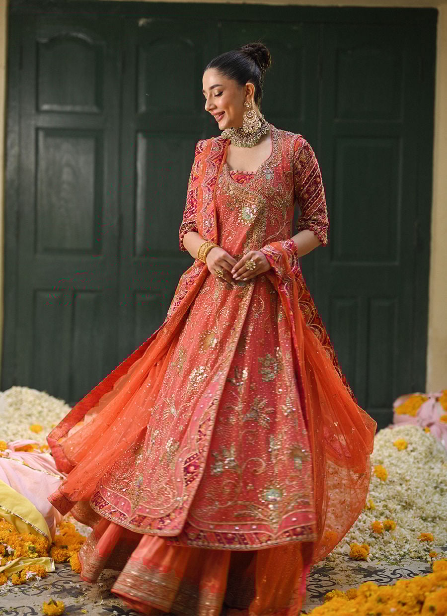 Sereia Coral Angharkha With An Embellished Dupatta