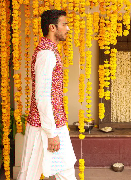 Azoth Embroidered Black Waistcoat