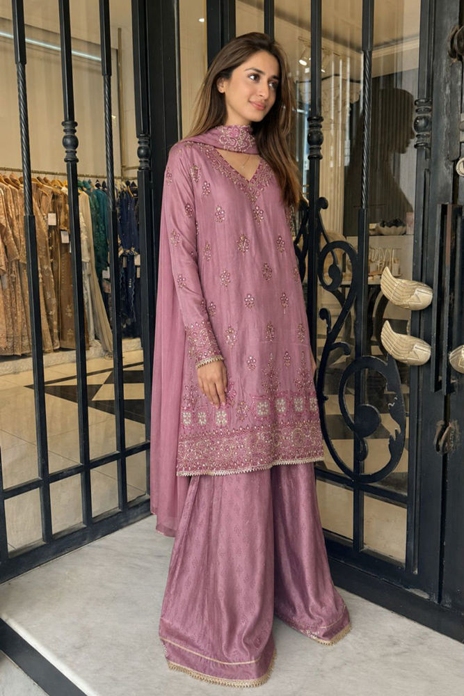 Mauve Muse Angarkha And Dupatta With Pants