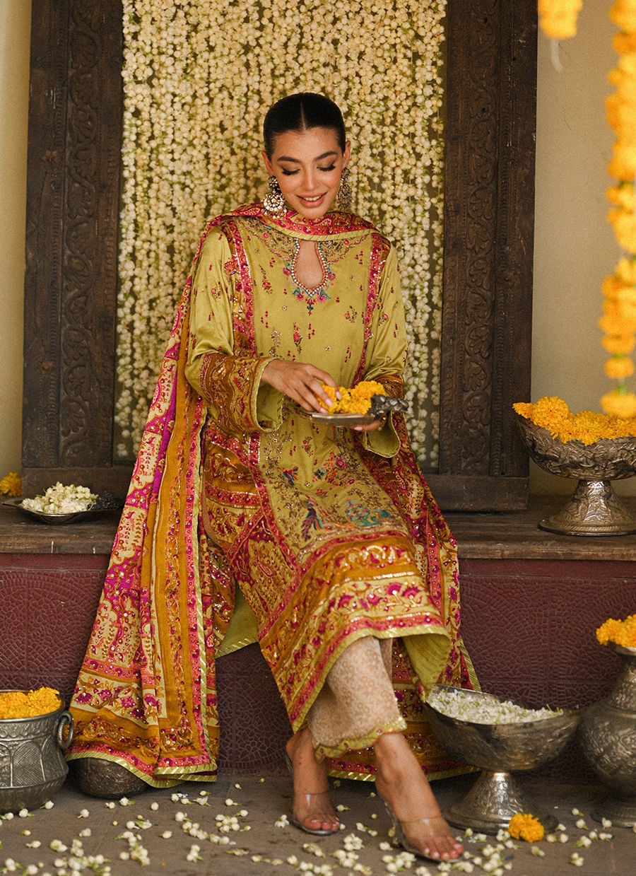 Nymeria Kiwi Green Kurta, Embellished Block Print Dupatta And Izaar