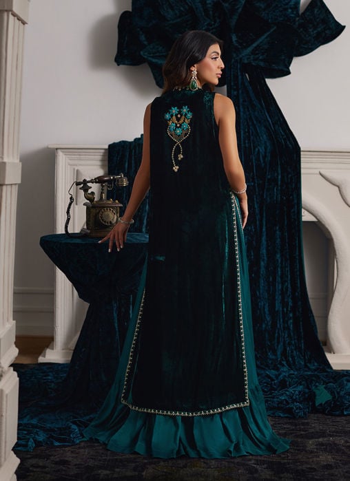 Nicole Navy Kaftan