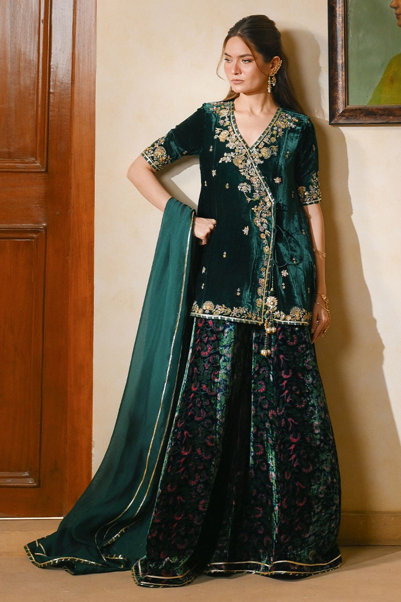 Saaz Angarkha And Dupatta