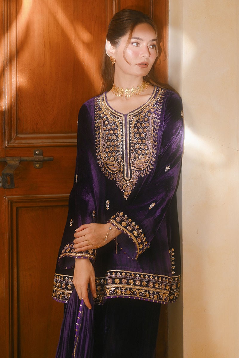 Gul e jaan Shirt And Dupatta