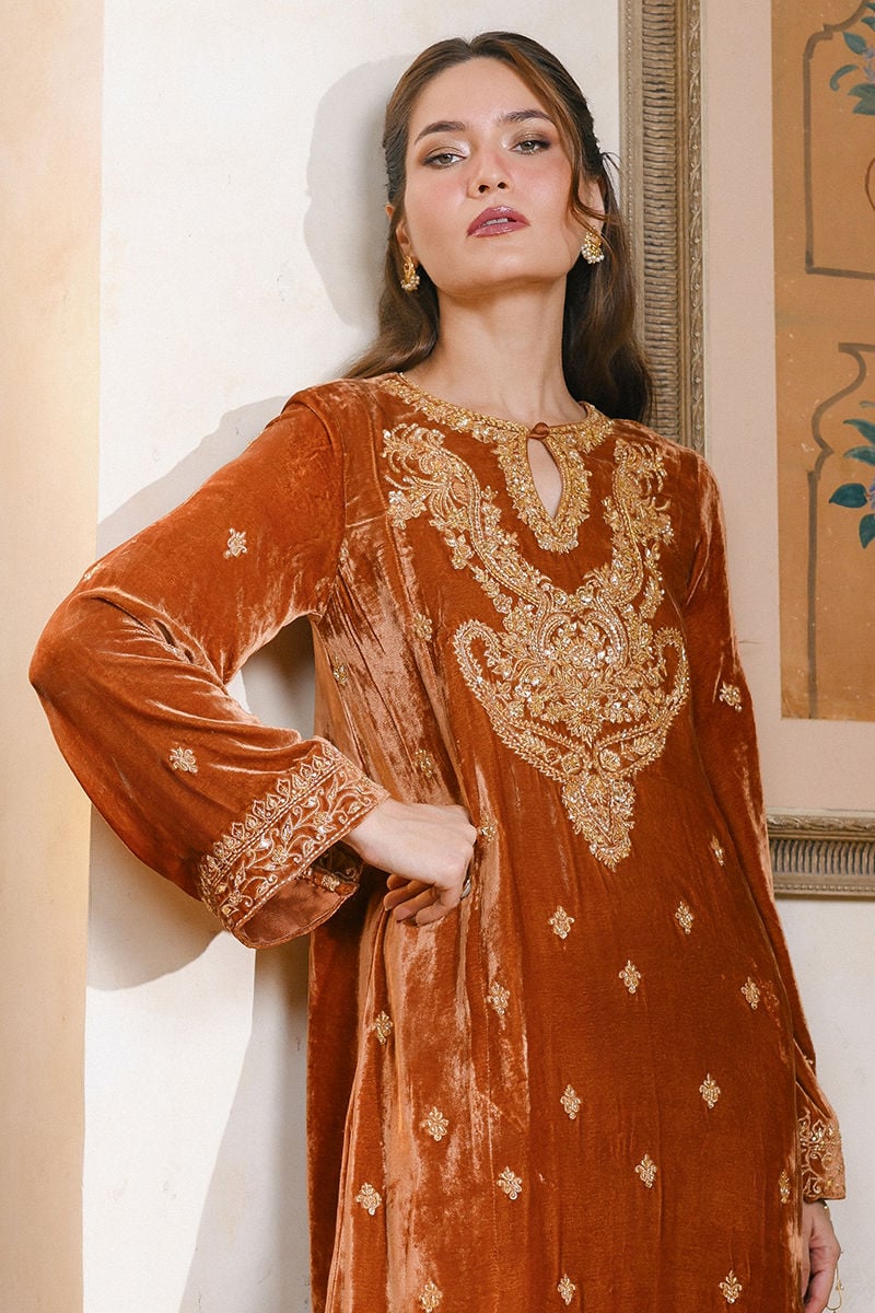 Gulnoor Kaftan