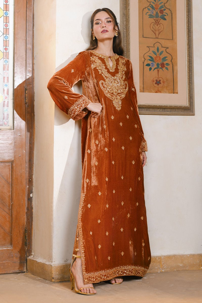 Gulnoor Kaftan