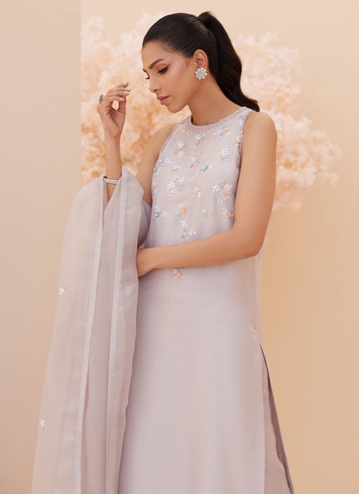 Hala Shirt And Dupatta