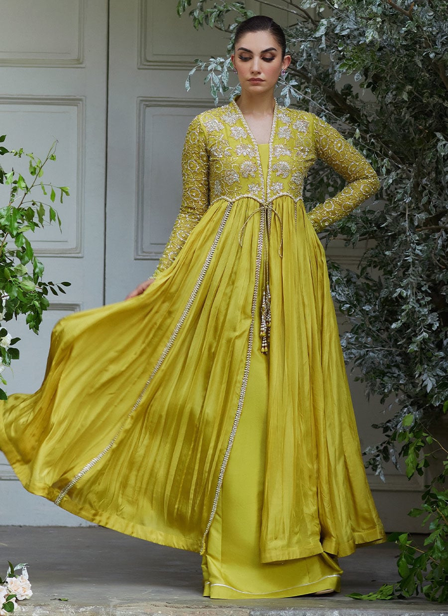 Kaylin Kiwi Kalidaar (shirt and lehenga)