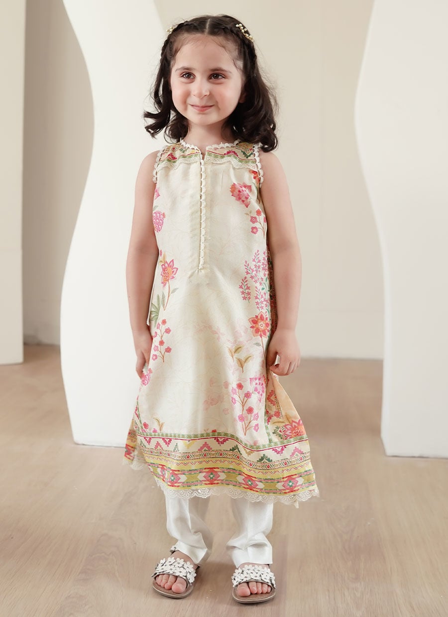 Faye Ivory Blossom A