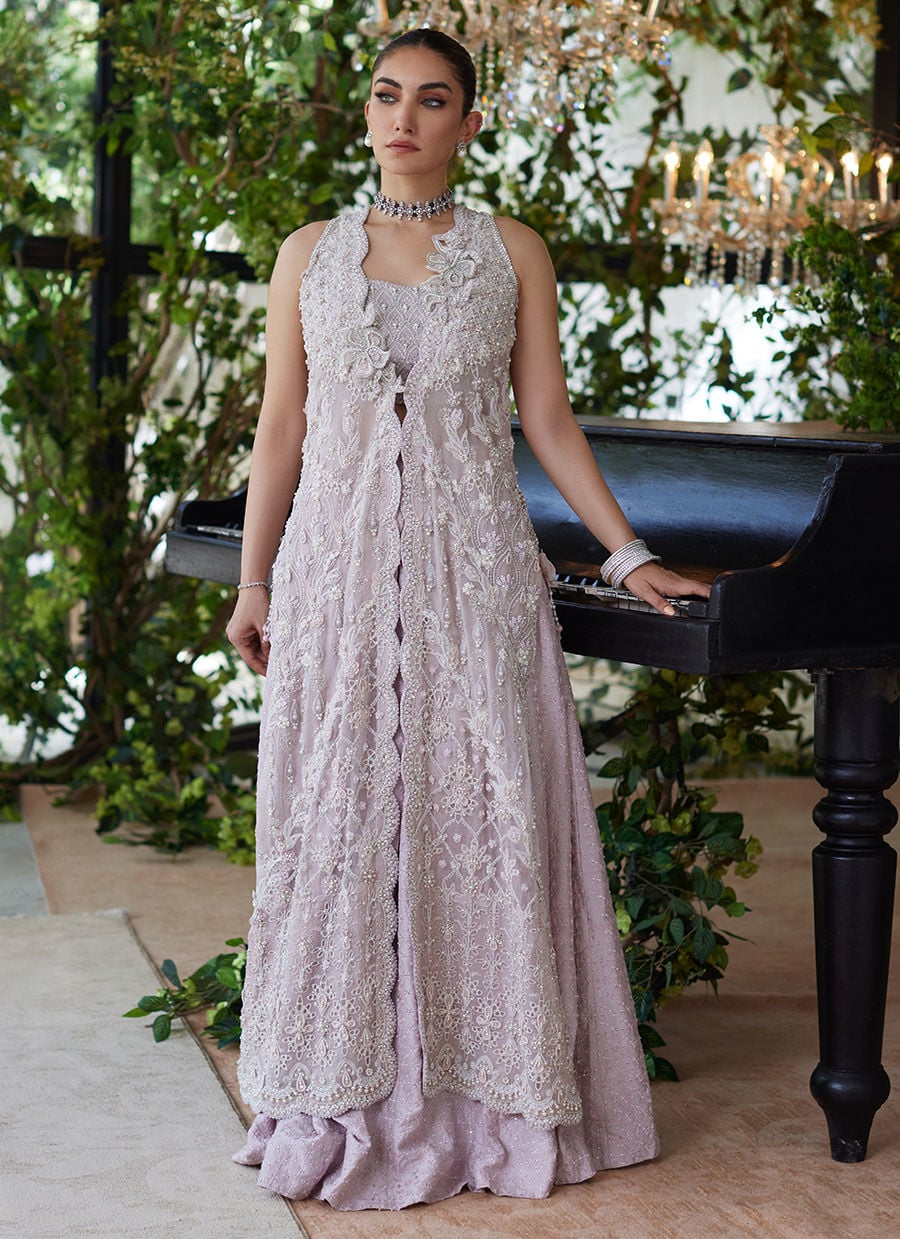 Farah Talib Aziz – Noemie Rose Jacket Style