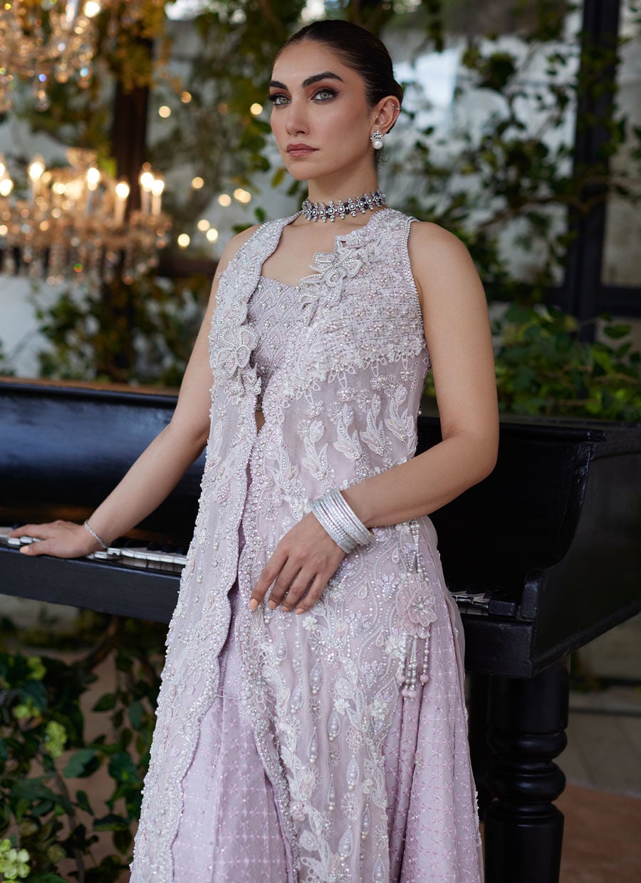 Farah Talib Aziz – Noemie Rose Jacket Style