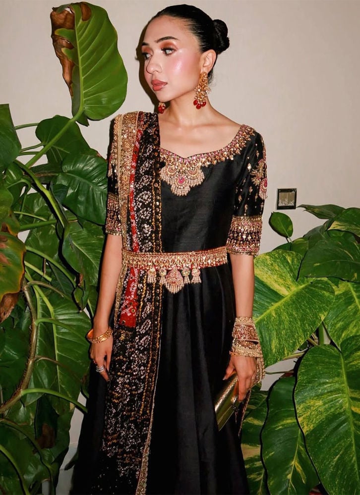 Pleated Shalwar (As Shown)