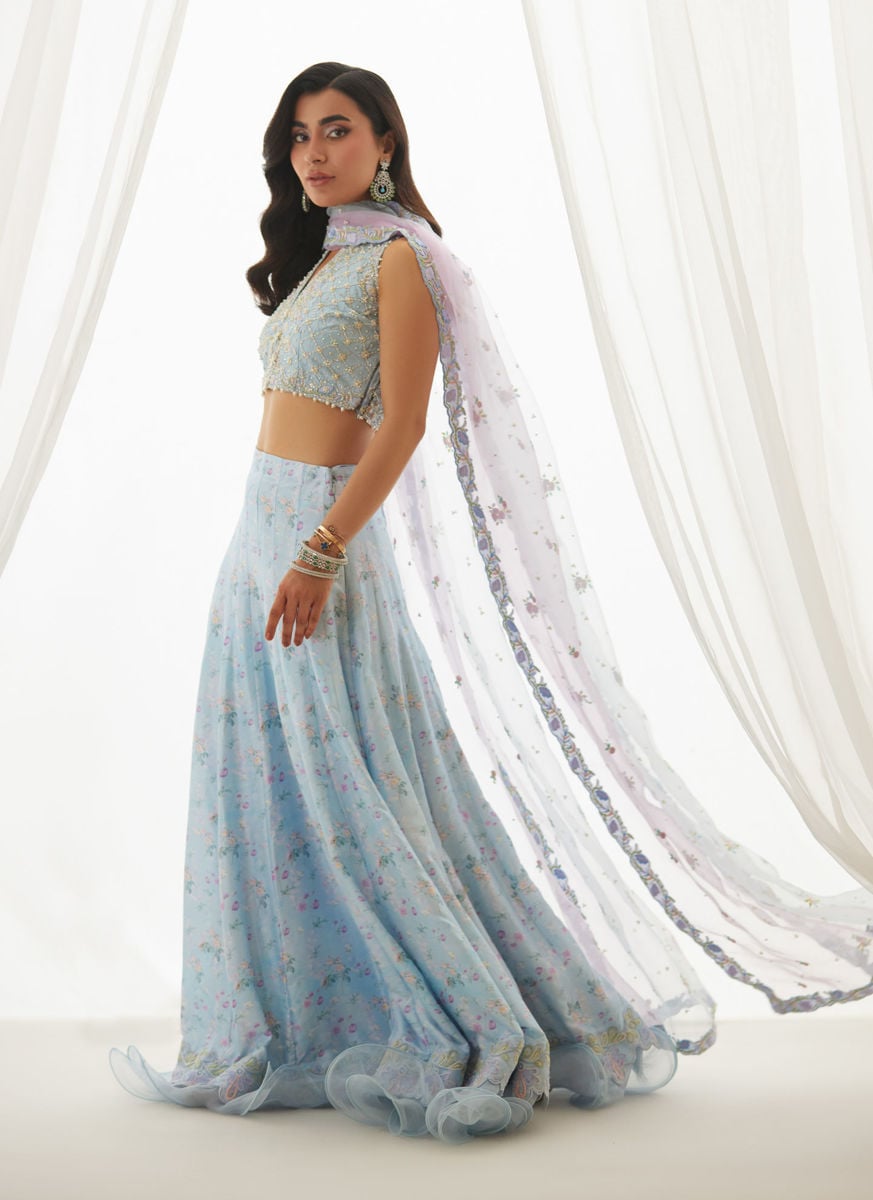 https://www.farahtalibaziz.com.pk/images/thumbs/0026066_zyla-sky-blue-choli-lehenga-and-dupatta_1200.jpeg