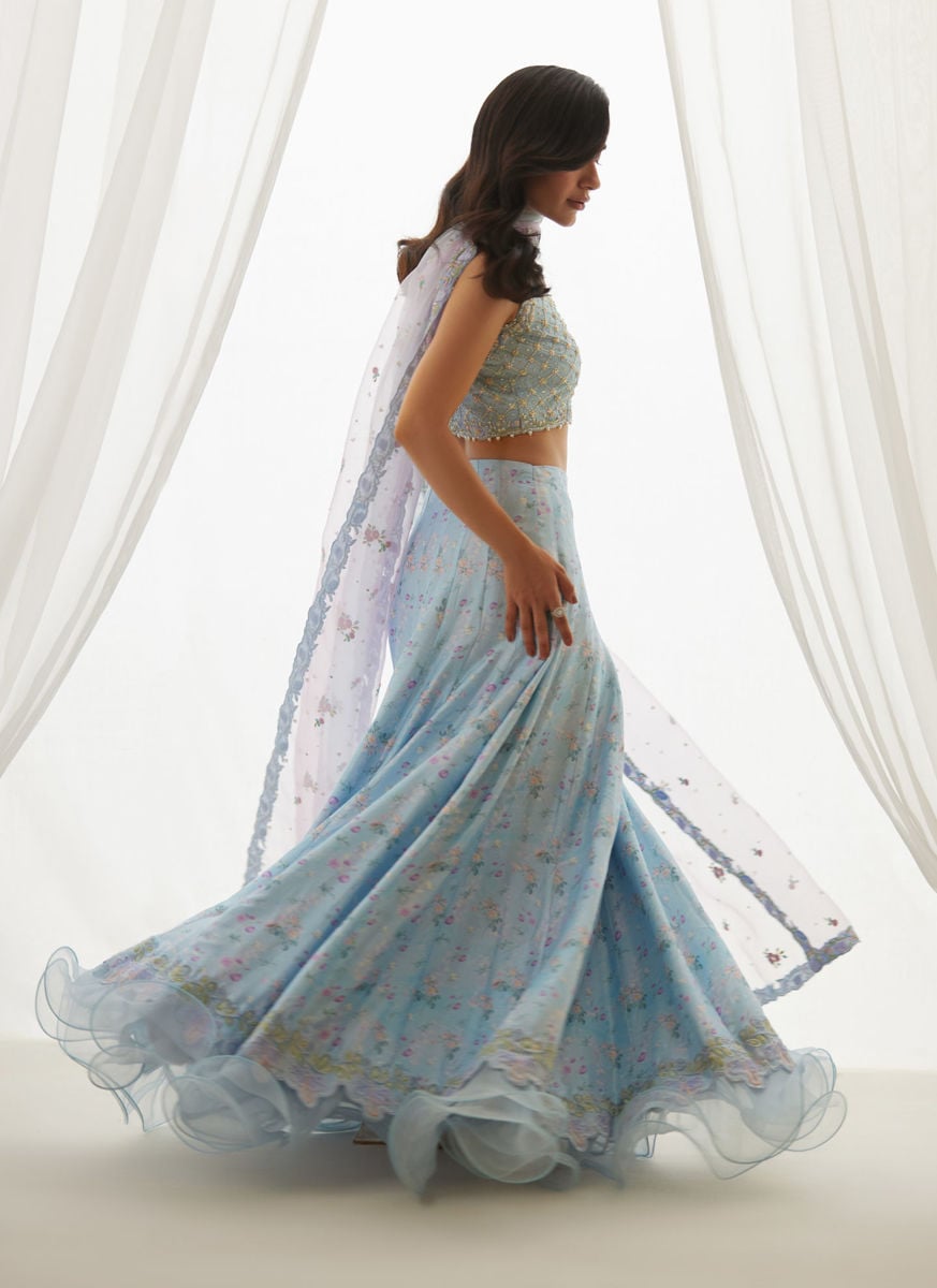 https://www.farahtalibaziz.com.pk/images/thumbs/0026075_zyla-sky-blue-choli-lehenga-and-dupatta_1200.jpeg