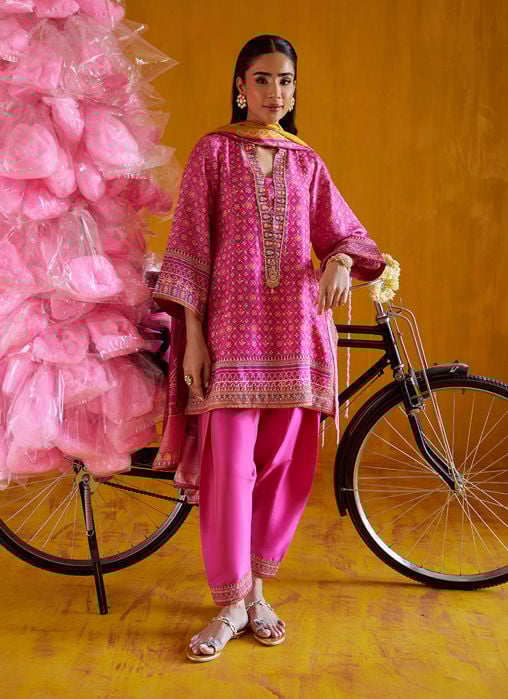 Selin Crimson Shirt And Dupatta