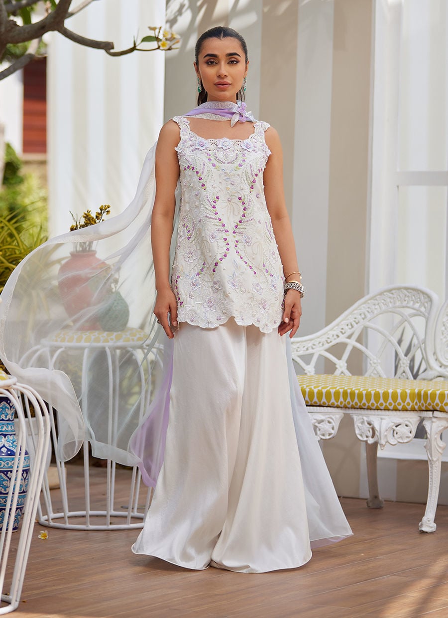 Amora Ivory Shirt, Pants And Dupatta