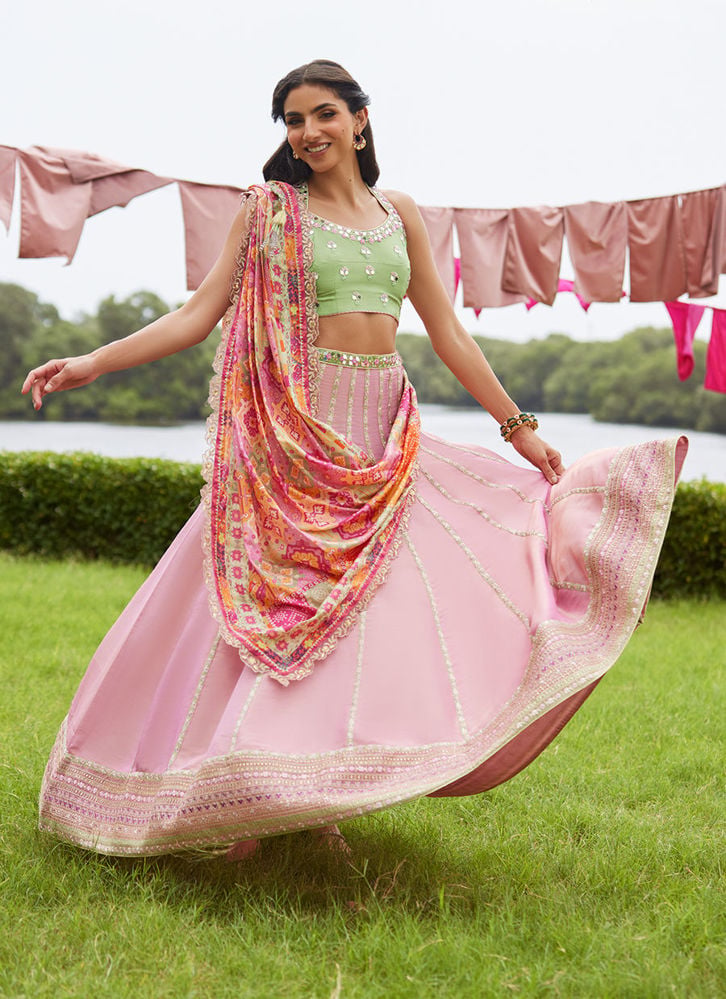 Mayna Festive Luxe Pret