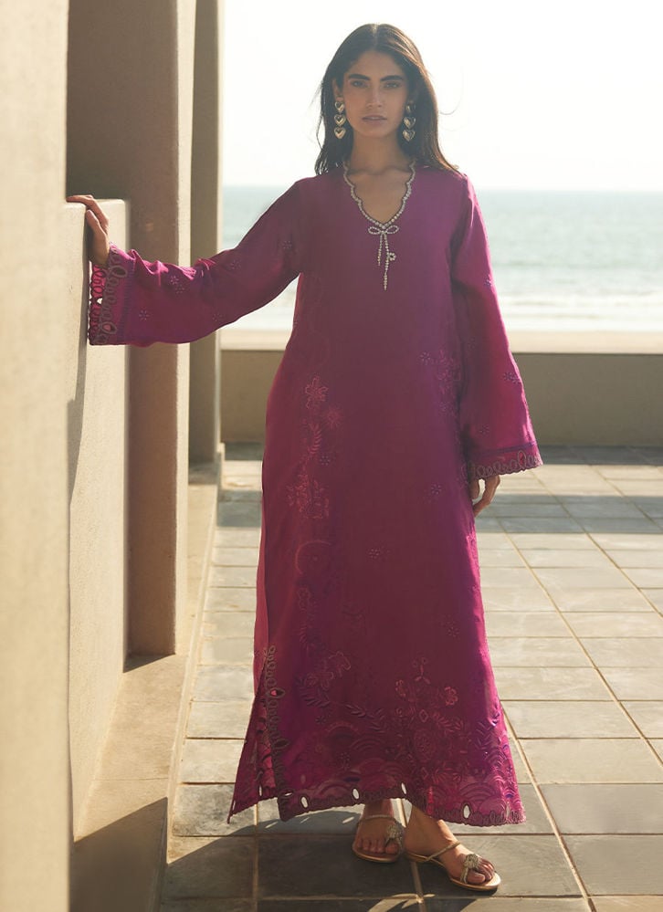 https://www.farahtalibaziz.com.pk/images/thumbs/0027114_aerie-hot-pink-kaftan_1000.jpeg