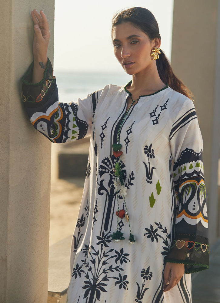 Laani - The Kaftan Edit
