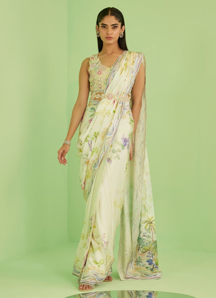 Avery Saree