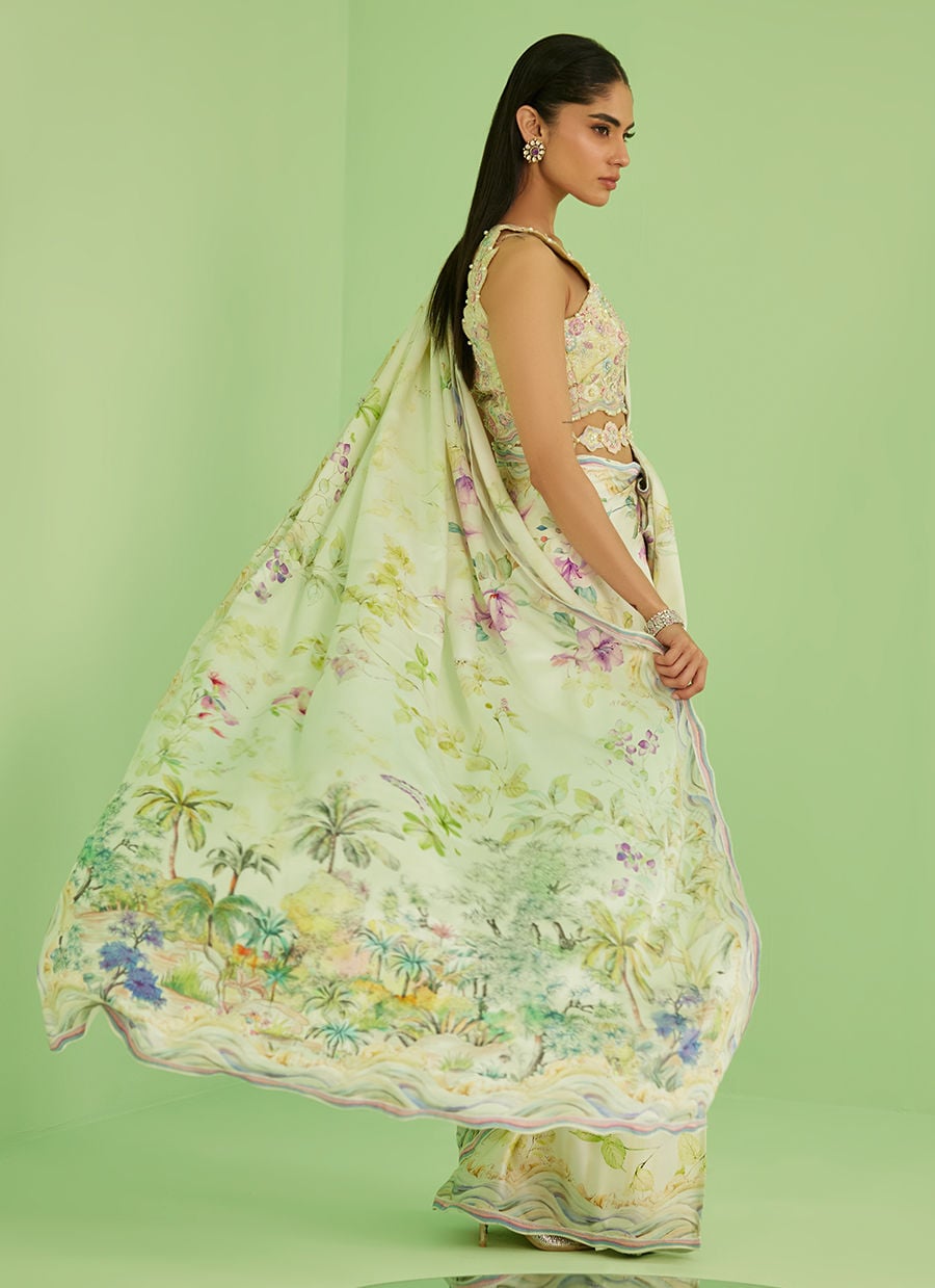 Avery Saree