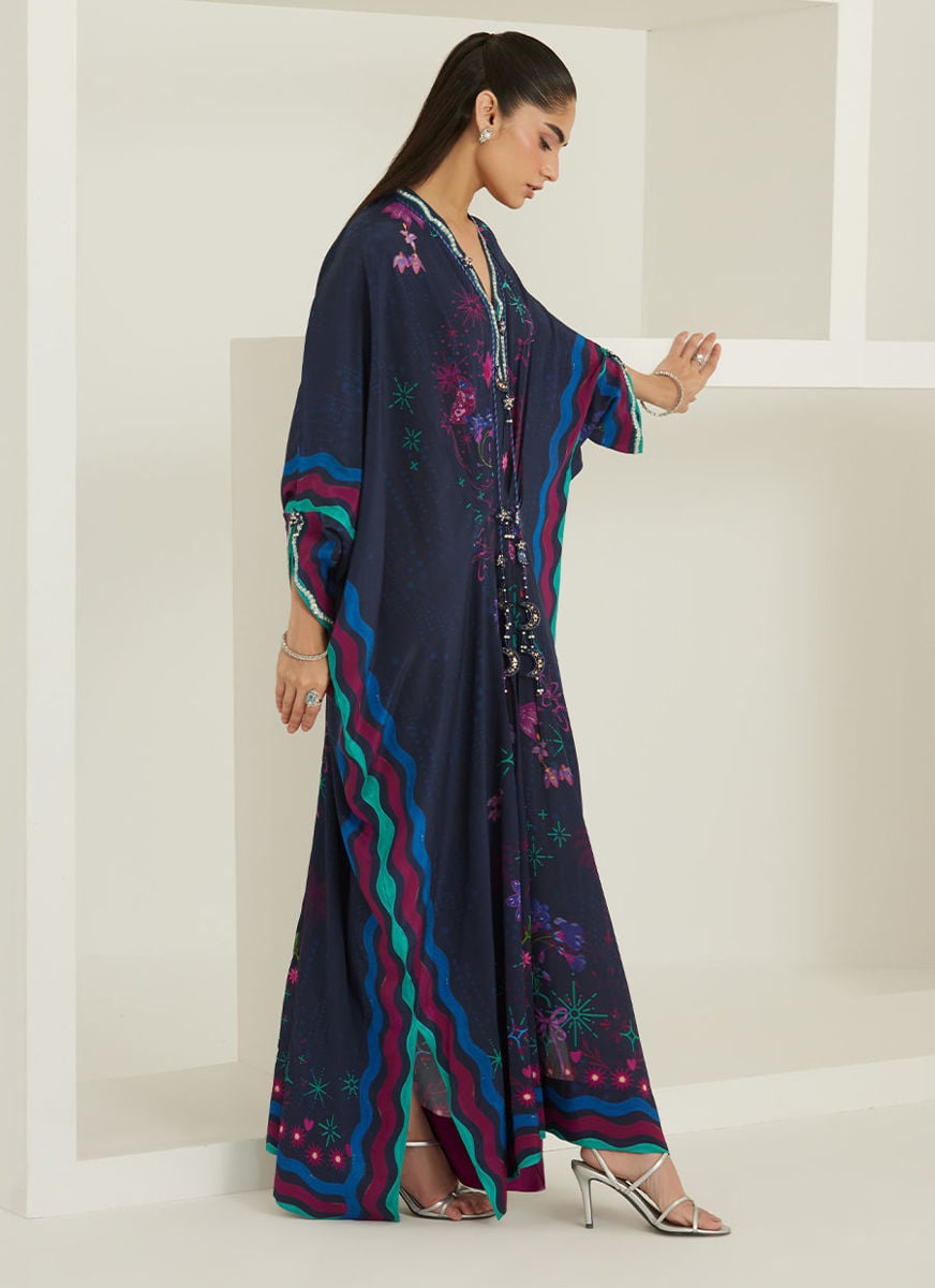 https://www.farahtalibaziz.com.pk/images/thumbs/0029166_shona-kaftan_1200.jpeg