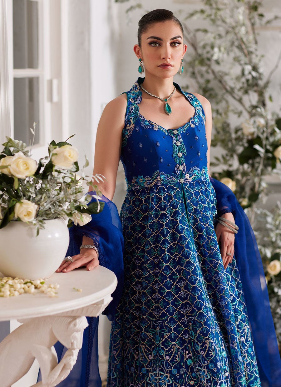 https://www.farahtalibaziz.com.pk/images/thumbs/0030575_nuwara-ink-blue-kalidaar-and-dupatta.jpeg