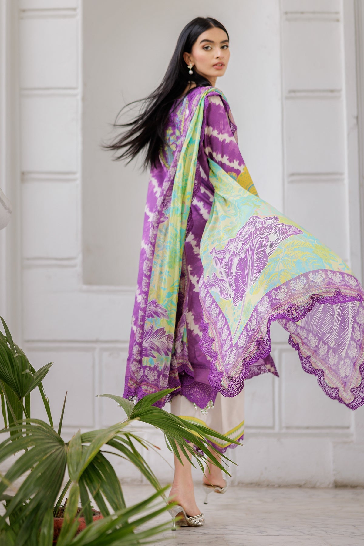 3-PC Unstitched Embroidered Lawn Collection AG6-05 A