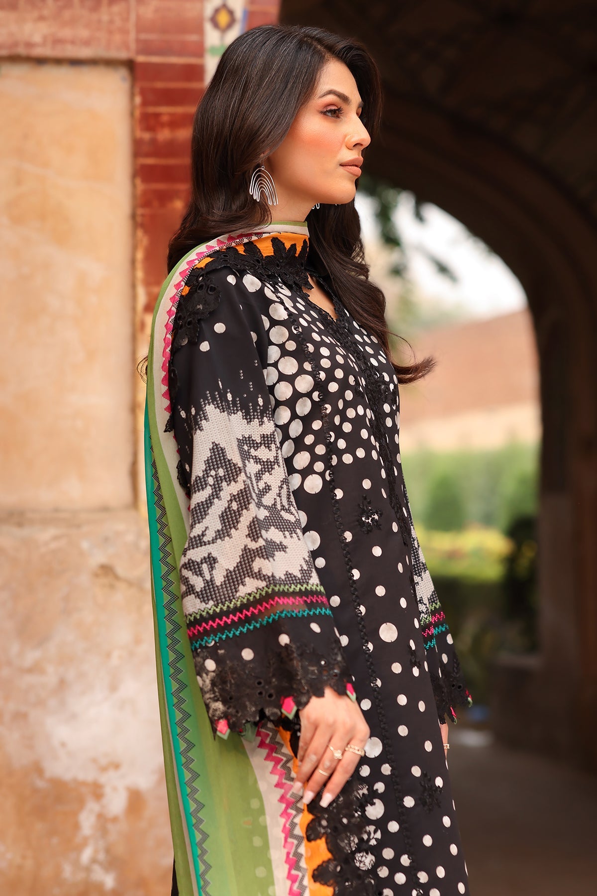 3-PC Unstitched Embroidered Lawn Collection CRB5-09 A