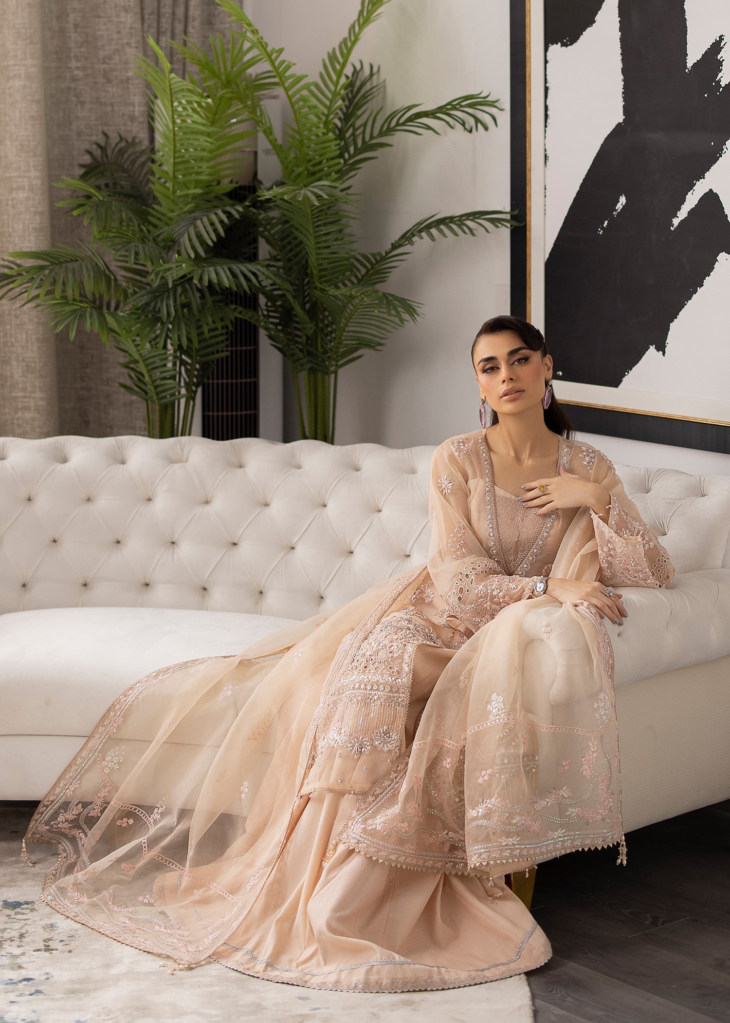 Farida Hasan – Peach Blossom Style