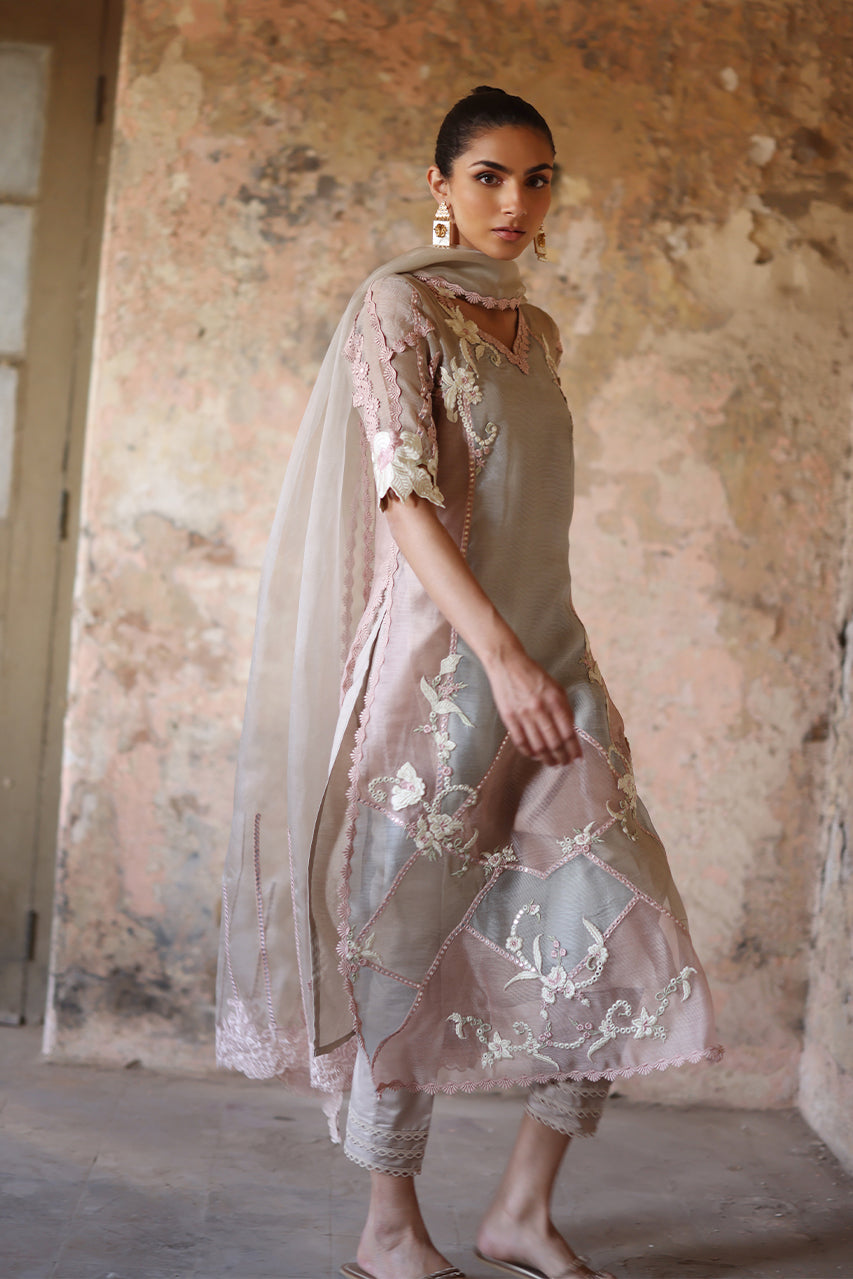 Dusty Rose RTD