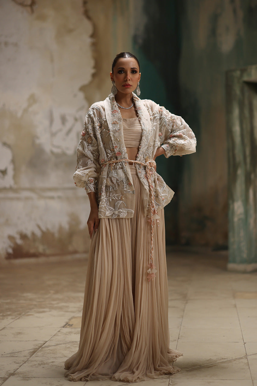https://cdn.shopify.com/s/files/1/0790/3779/2529/files/008A2982t.jpg?v=1724061260