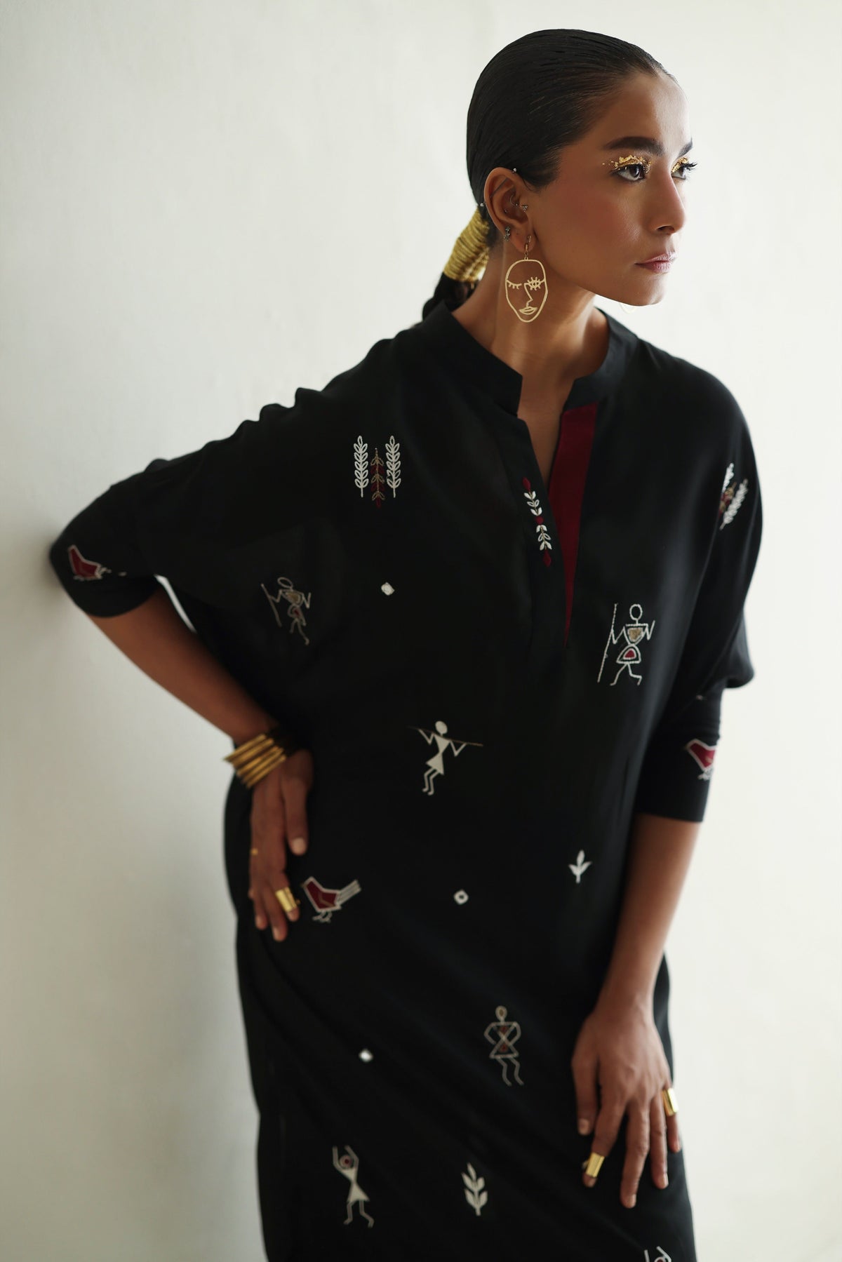 Silhouette - Black (Shirt)