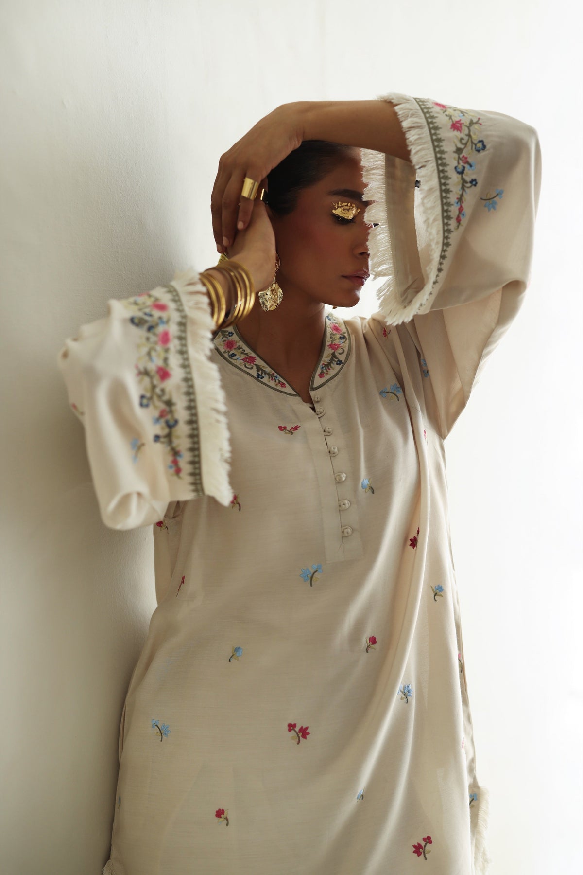 Floral Whisper - Ivory Set