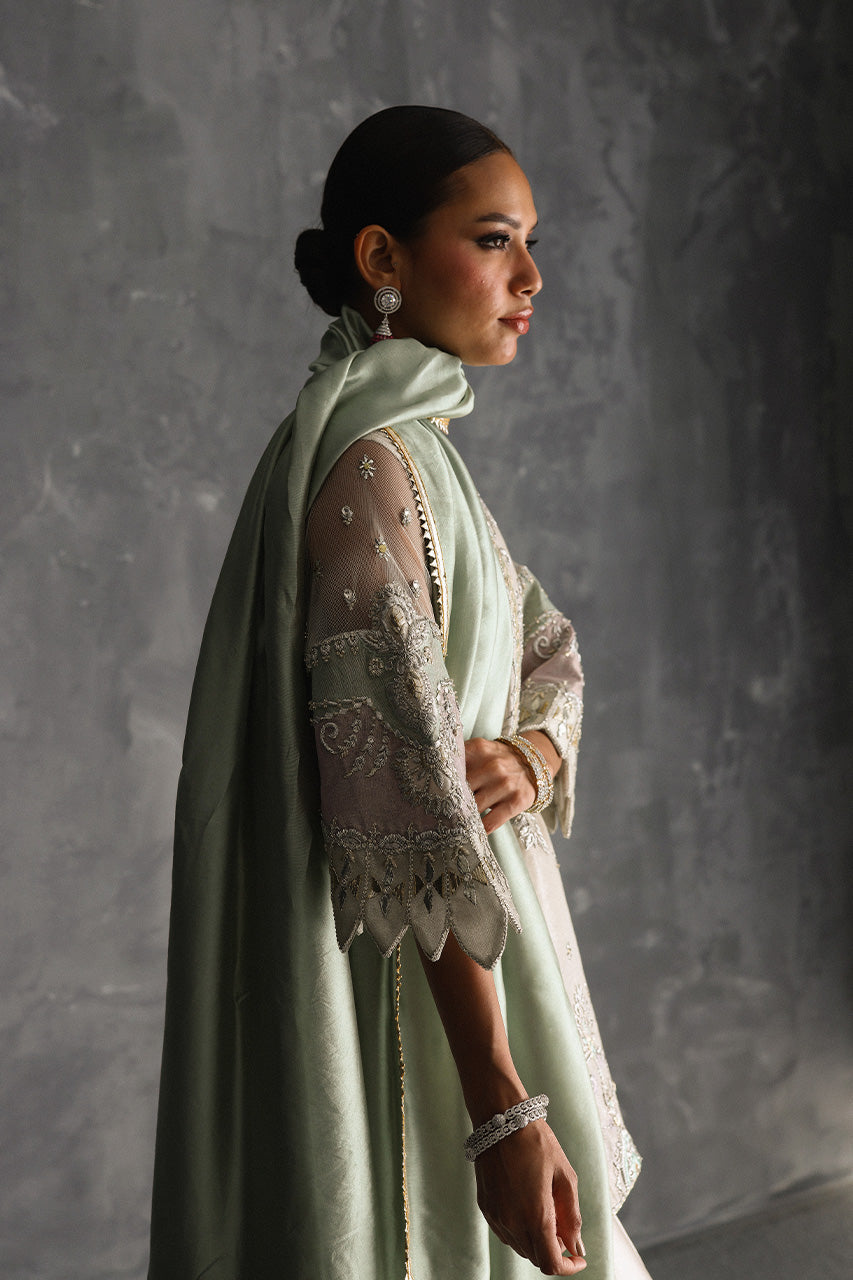 https://cdn.shopify.com/s/files/1/0567/2953/4537/files/008A5033t.jpg?v=1756548324