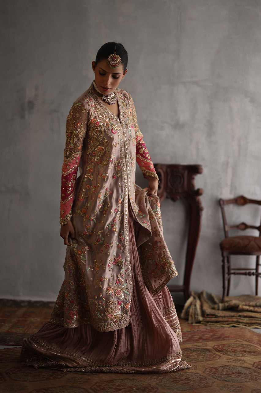 Nadia Farooqui