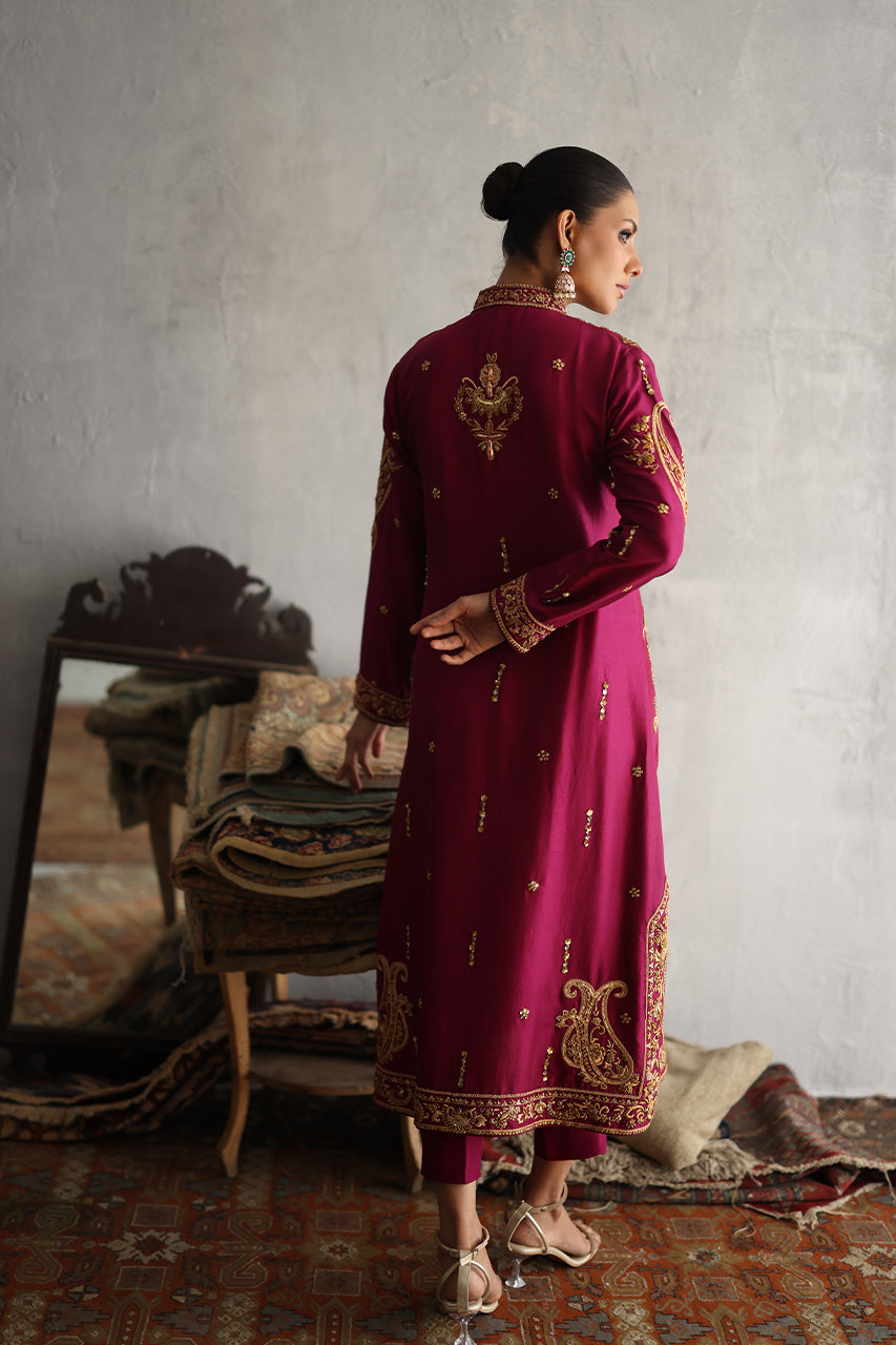 Nadia Farooqui