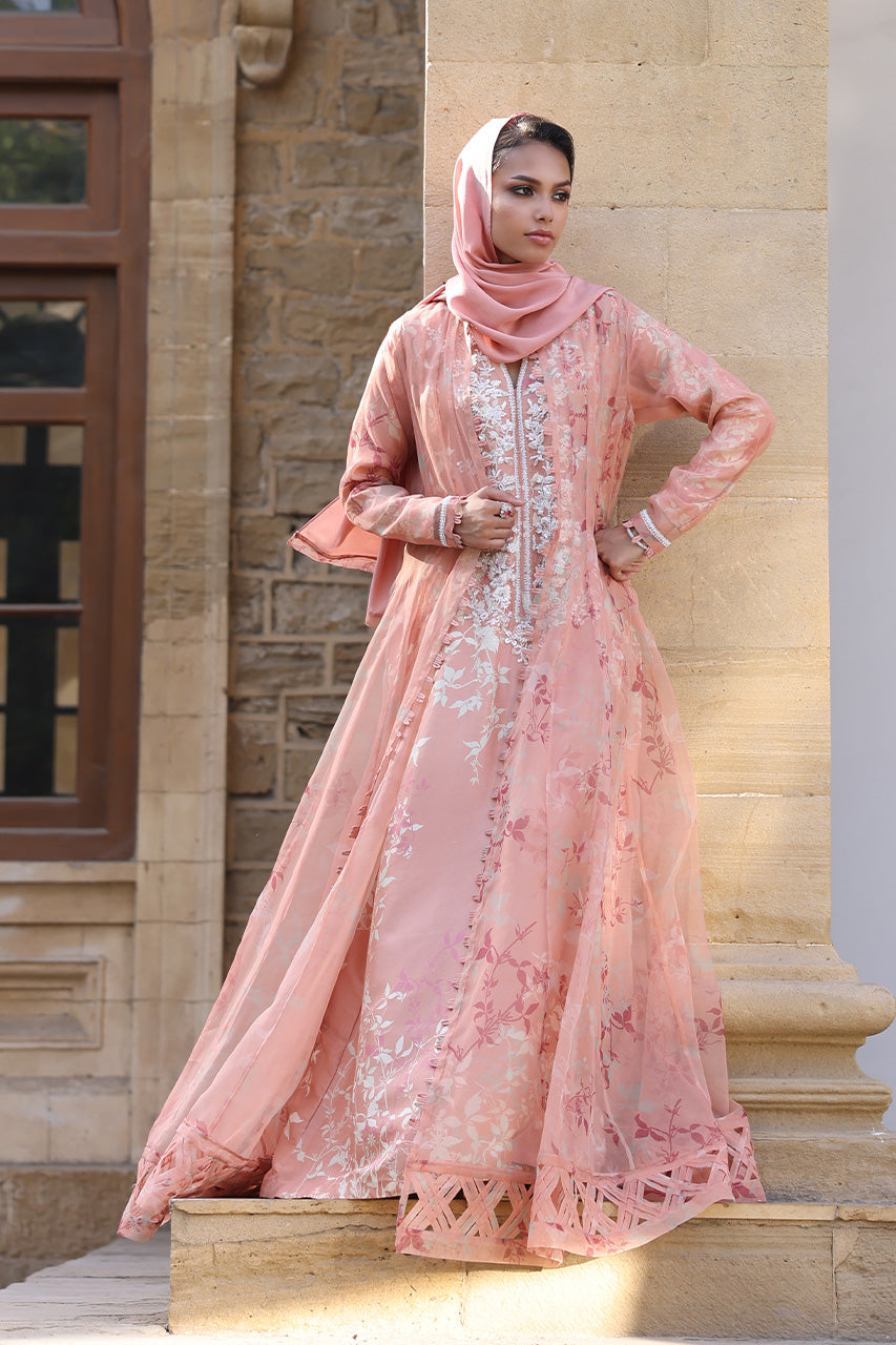 https://cdn.shopify.com/s/files/1/0790/3779/2529/files/008A9921f_6b5bb4b1-a0b1-4f0f-aa46-e6c8f7dae25c.jpg?v=1751445876