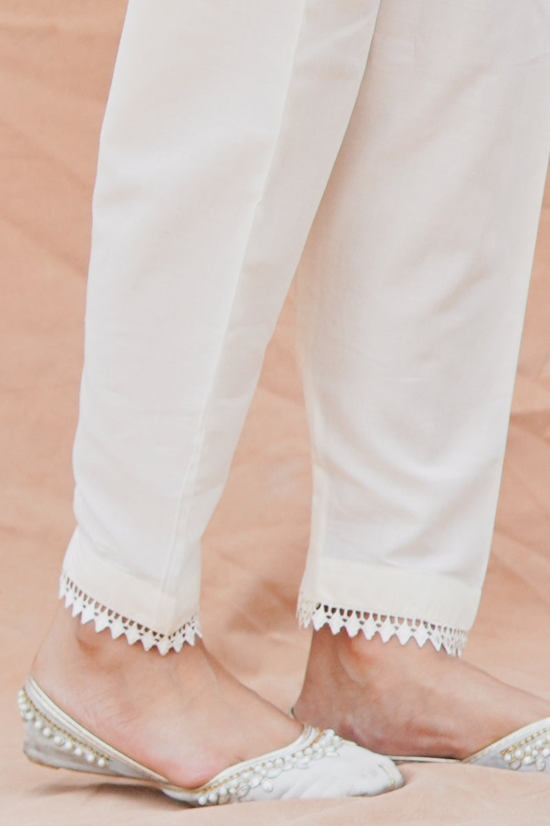 LACY TAPERED-3